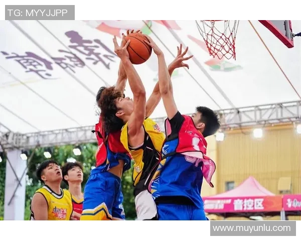 精彩对决回顾NCAA篮球广东队与北京队精彩录像全程回放